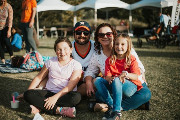 Shanna Kuzdzal, Jason Brunsell, Nora Brunsell, Violet Brunsell