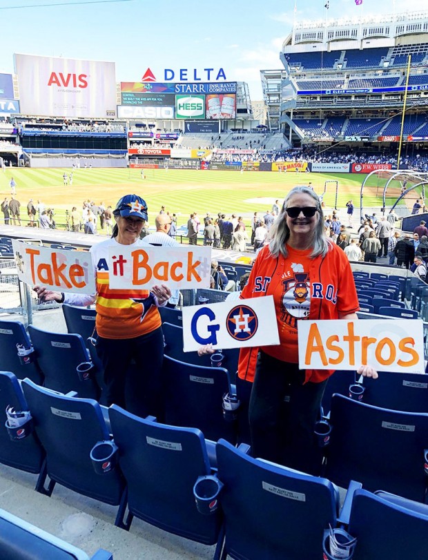 Astros Sign Lady