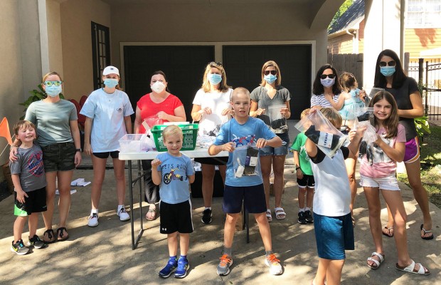 assembling hygiene kits