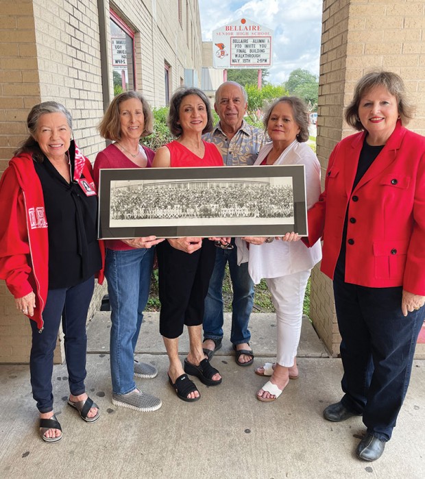 Mary Superville Kaspar, Barbara Beard, Judy Elkins, Jim Weston, Sharon Givens Little, Genny Steven