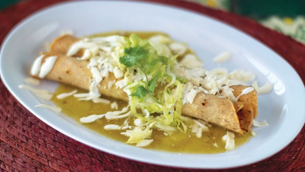 Chicken tinga flautas