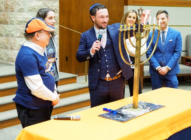 Alex Bregman at Congregation Beth Yeshurun