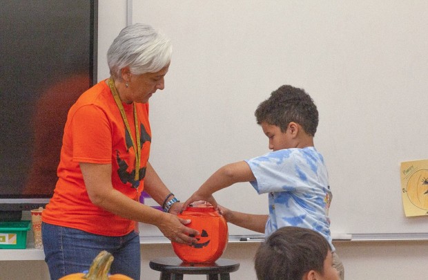 teacher student pumpkin