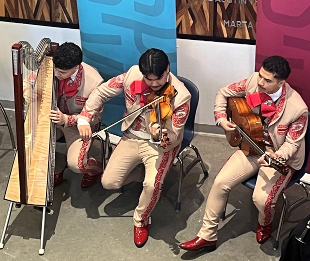 Mariachi students