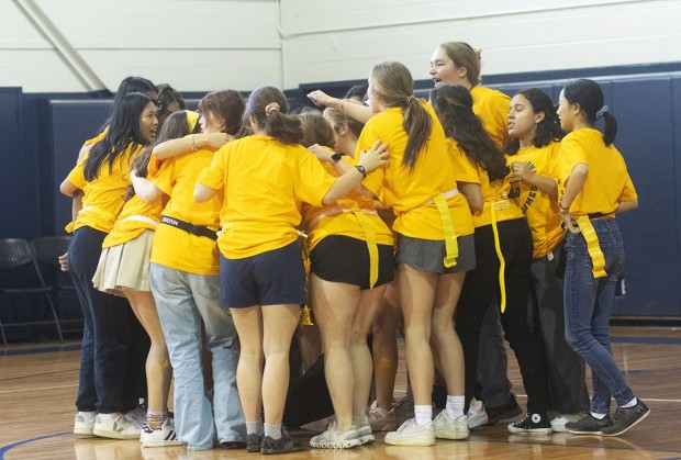 STES Gold Team girls