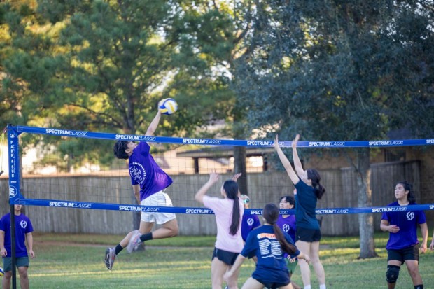 Racing for Wellness volleyball team