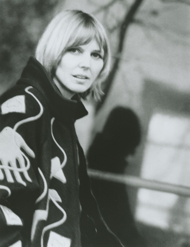 Linda Lowe Linda Lowe