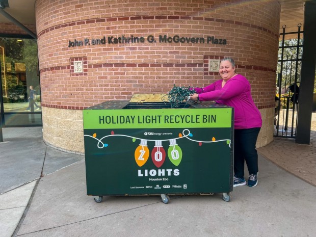 Holiday light recycling at the Houston Zoo