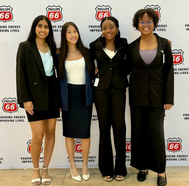 Vyshnavi Kadiyala, Crystal Zhang, Shiloh Ngumbu, and Olumide Adeyeri