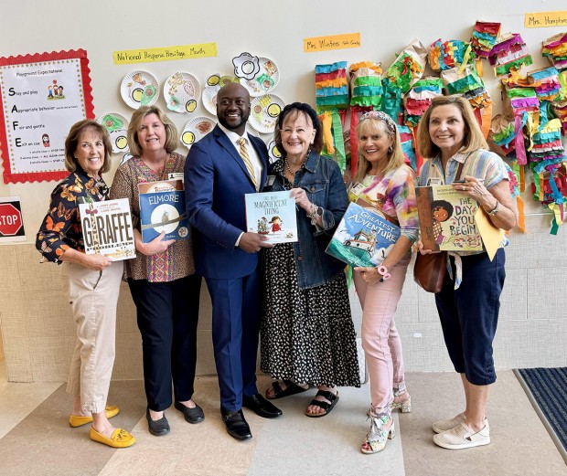 Patti Gillies, Cathy Wheatley, Corey Pradoes, Deborah Dunkum, Sharon Brier, Sharon Smalling Patti Gillies, Cathy Wheatley, Corey Pradoes, Deborah Dunkum, Sharon Brier, Sharon Smalling