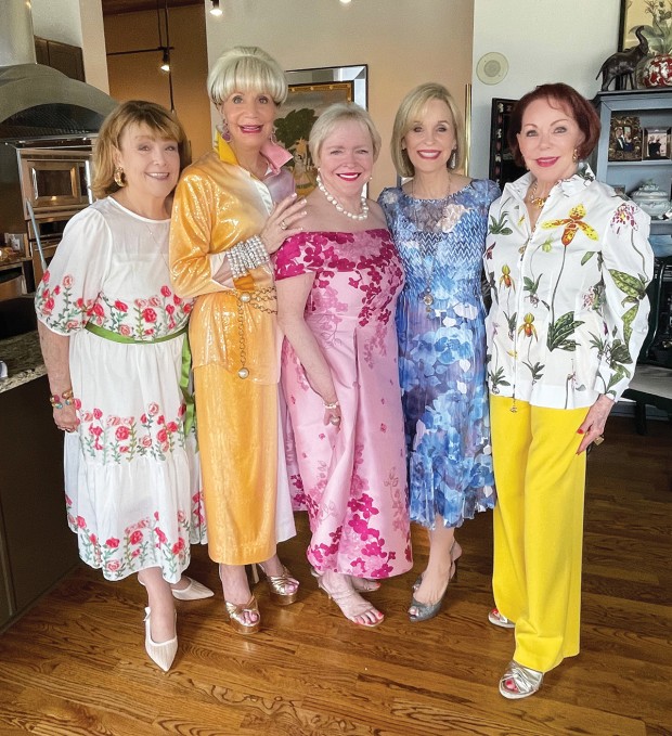 Marilu Garza, Leisa Holland-Nelson Bowman, Leila Perrin, Sandra Porter, Chris Kase Marilu Garza, Leisa Holland-Nelson Bowman, Leila Perrin, Sandra Porter, Chris Kase