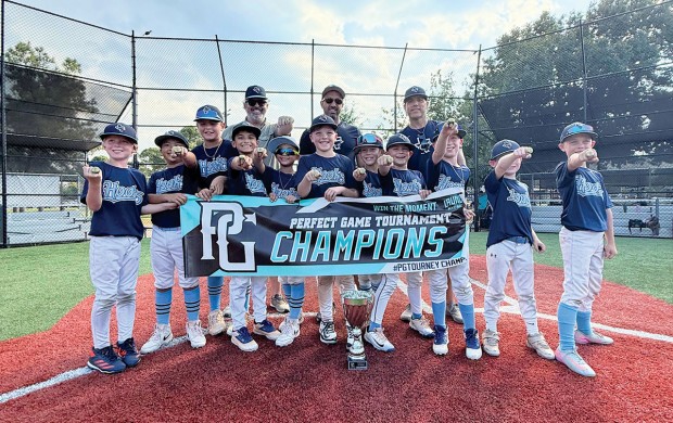 Memorial Hooks 9U baseball team