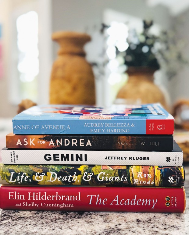 WHAT TO READ WHAT TO READ