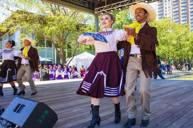 Cinco de Mayo with HSPVA at Discovery Green