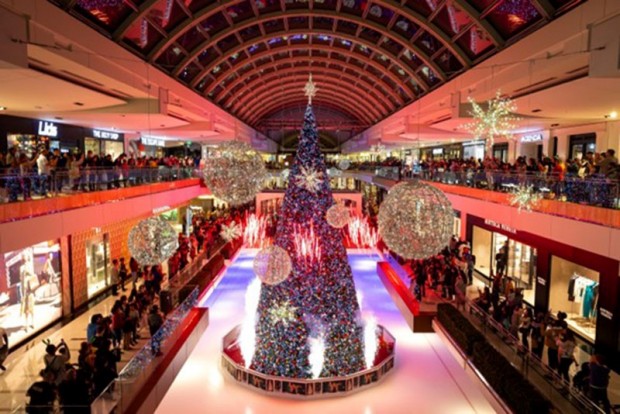 The Galleria's 33rd Annual Ice Spectacular The Galleria's 33rd Annual Ice Spectacular