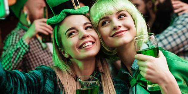 'Kiss Me, I'm Irish!' Houston St. Patrick's Day Bar Crawl | The Buzz ...