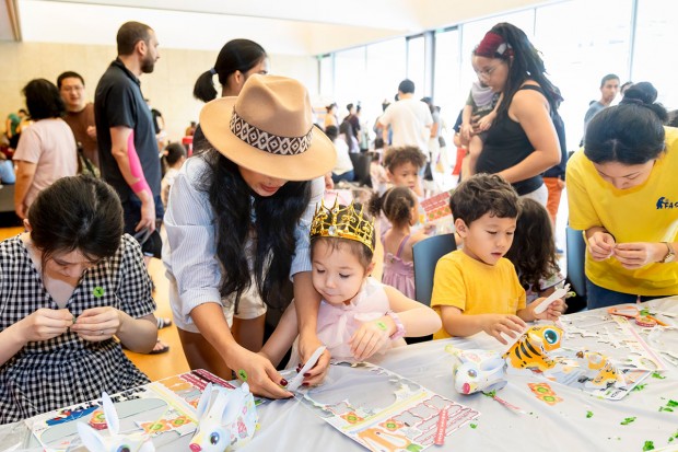 Mid-Autumn Family Day