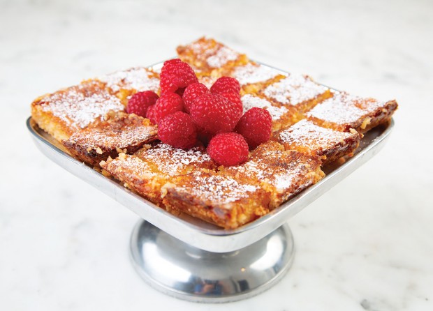Dainty Lemon Bars Dainty Lemon Bars