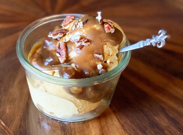 Pumpkin Ice Cream with Pecan Praline Sauce