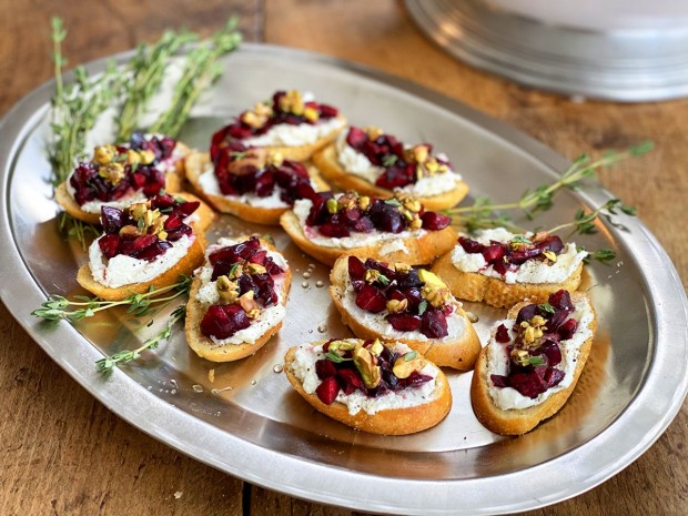 Cherry Bruschetta with Goat Cheese and Pistachios