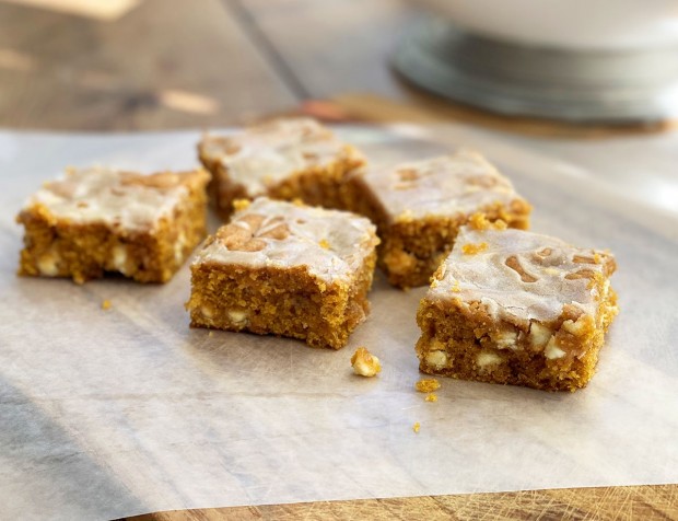 Brown Sugar Maple Pumpkin Butter Bars