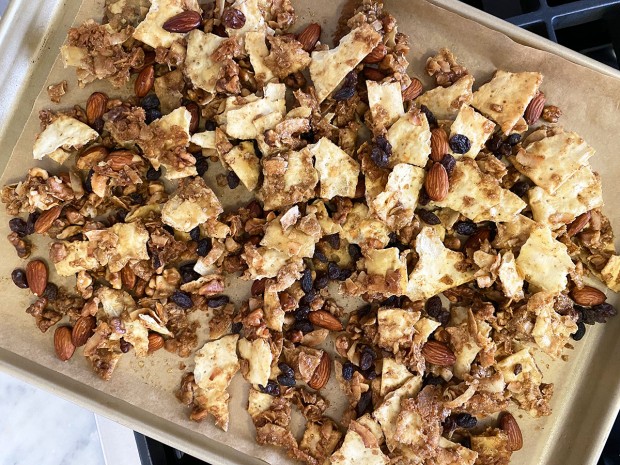 MATZAH GRANOLA MATZAH GRANOLA