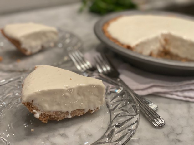 Frozen Lemonade Pie