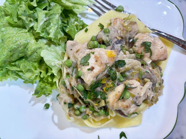 David Tanis’ Spring Chicken with Mushrooms and Lemon David Tanis’ Spring Chicken with Mushrooms and Lemon