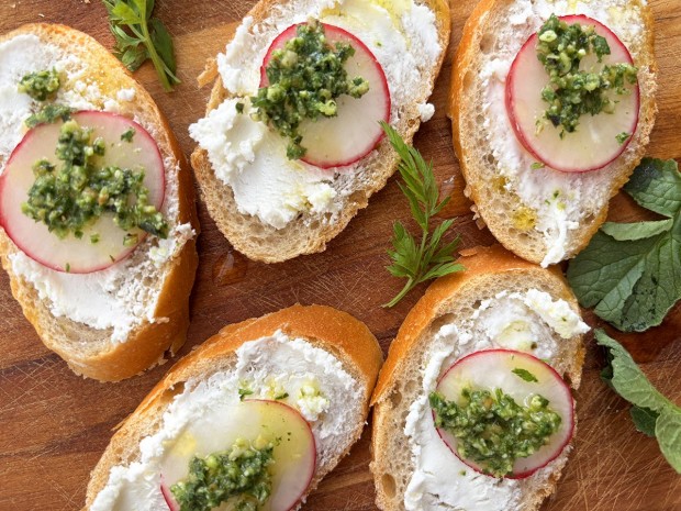 Baguette with Goat Cheese, Radish, and Farmer’s Market Pesto Baguette with Goat Cheese, Radish, and Farmer’s Market Pesto
