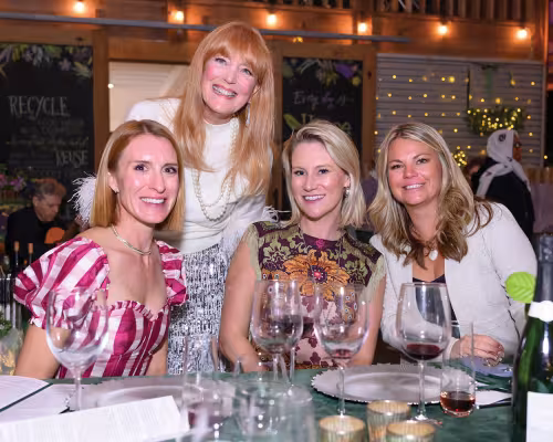 Stefanie Carper, Gracie Cavnar, Virginia McMullen, and Lauren DeSpain