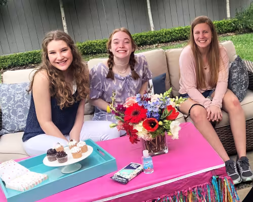 Kate Davidson, Caroline Bolling, Chloe Tondera,