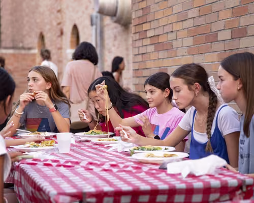 STE 8th graders spaghetti