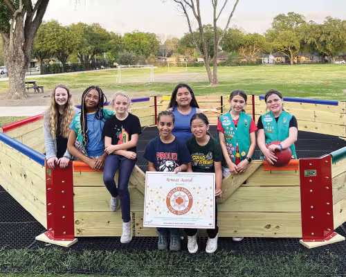 November Ostrovsky, Stephanie O'Neal, Ellie Kirby, Bilen Kileta, Maci Chavez, Alyssa Doan, Olive Hales, Abby Hogue