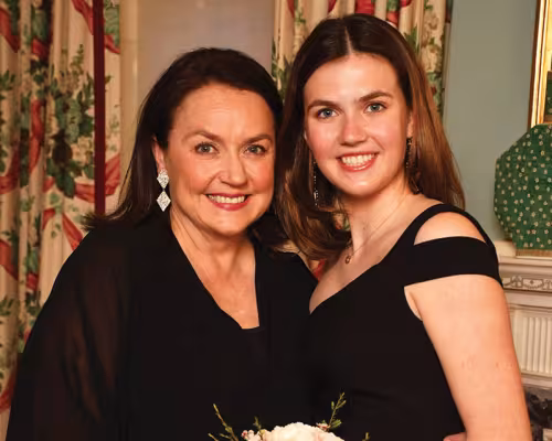 Christi Johnston, Victoria Johnston