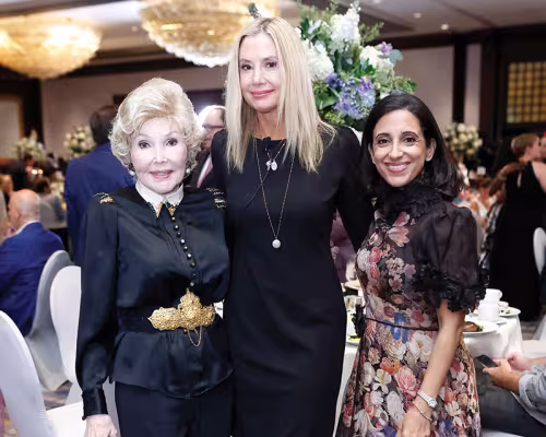 Joanne King Herring, actress Mira Sorvino, and Crime Stoppers’ executive director Rania Mankarious