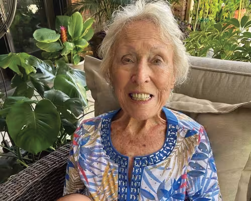 Viola Ruth Fieglein, Nellie Robbins