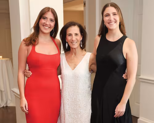 Meg Bres, Jan Bres, Kate Bres