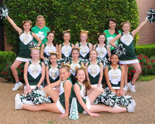 Shamrock cheerleaders