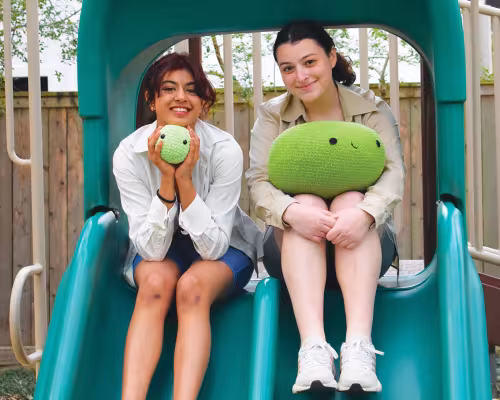 Mahika Joshi, Siena Bush