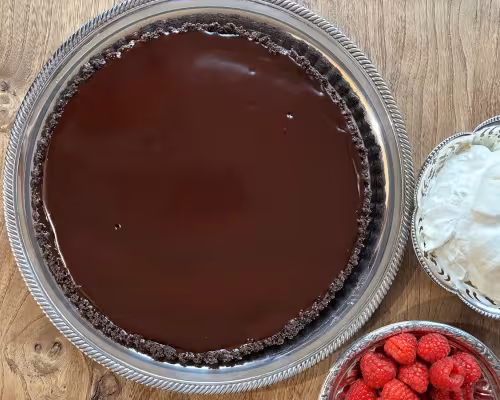 Gourmet’s Chocolate Glazed Chocolate Tart