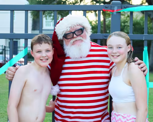 Christmas at Colonial