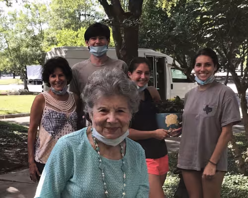 Esther Almaraz, Alma Connor, Daniel Irr, Julia Irr, Audrey Leonard,