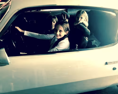 Lucy Walker and her cousins