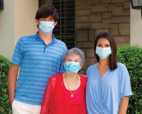 Daniel Irr, Esther Almaraz, Audrey Leonard