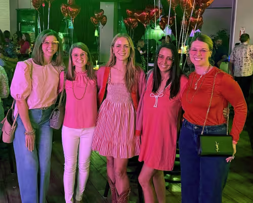 Allison Needham, Amy Johnson, Alex Kelly, Courtney Peterka, and Erin Cowling