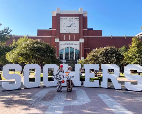 Lauren Clarke, Erica Smith,