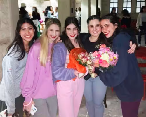 Kate Lu, Gabriella Saadia, Josie Feldman, Addy McKenney, Isabella Gidi,