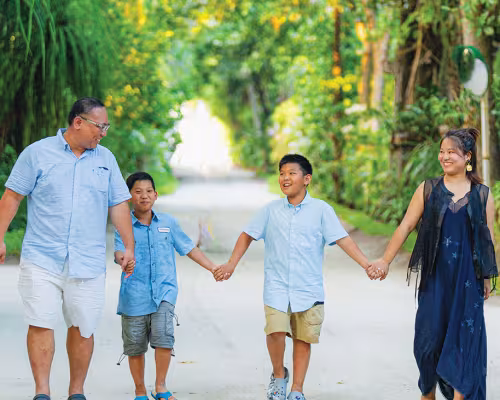 Jung Shao, Stanley Shao, Jayden Shao, Angela Li