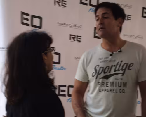 Joni asks Mark Cuban: “Do you think print is dead?”