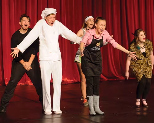 Hagen Bach, Abby Haralson, Mandi Hutchins, Ethan Robinson, Cammie Aven